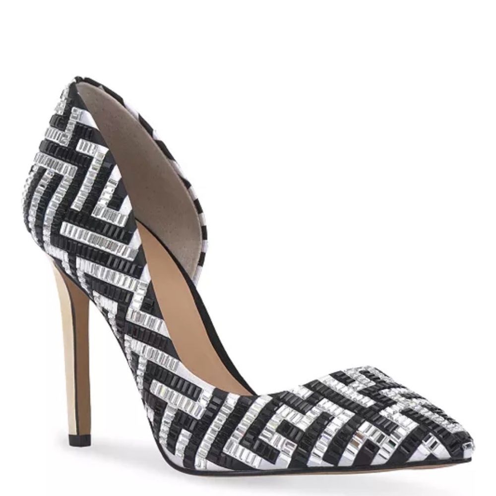 I.N.C. International Concepts Kenjay Pumps Size 8